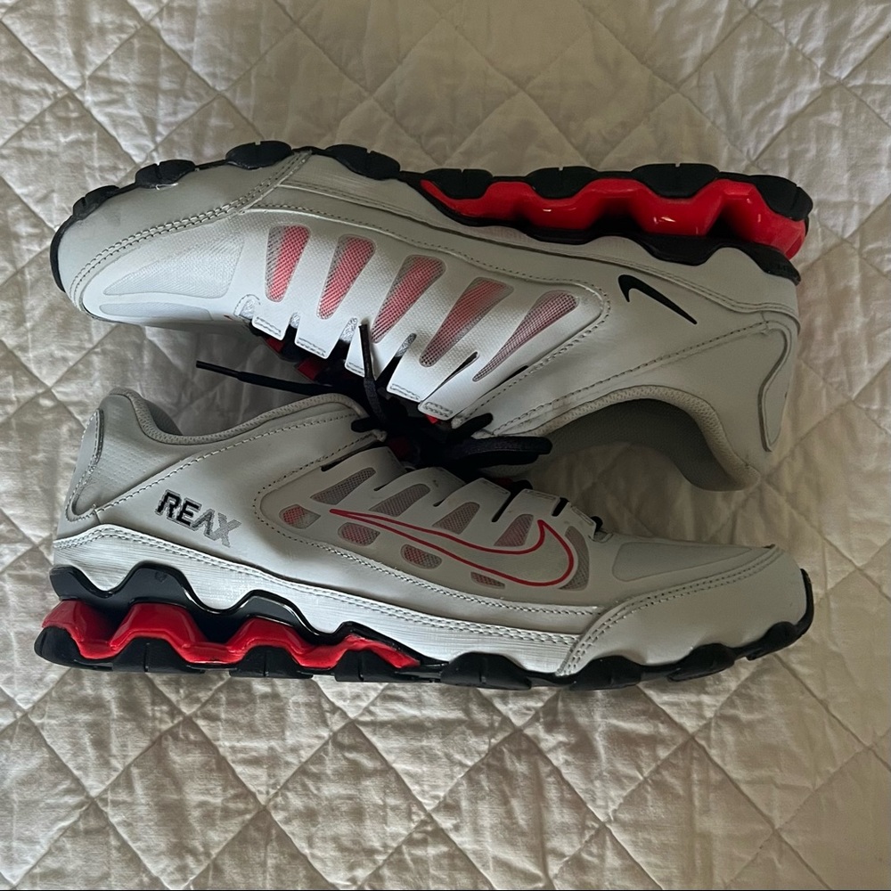Nike Reax Training Sneakers Mens Size 10